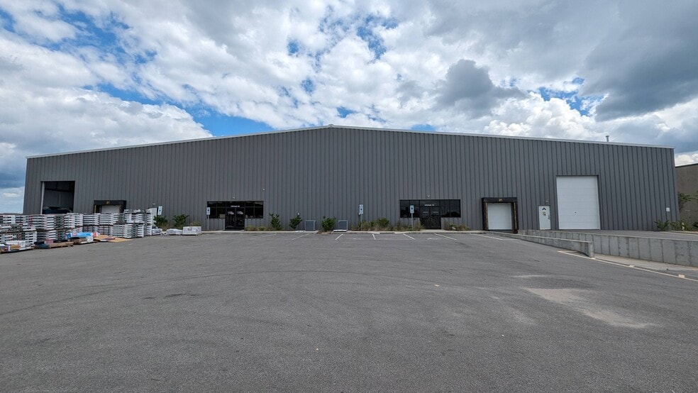 3720 US Highway 421 N, Wilmington, NC for sale - Primary Photo - Image 1 of 5