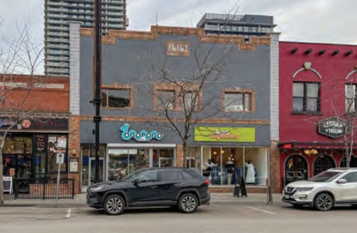 287 Bernard Av, Kelowna, BC à louer - Photo principale - Image 1 de 1