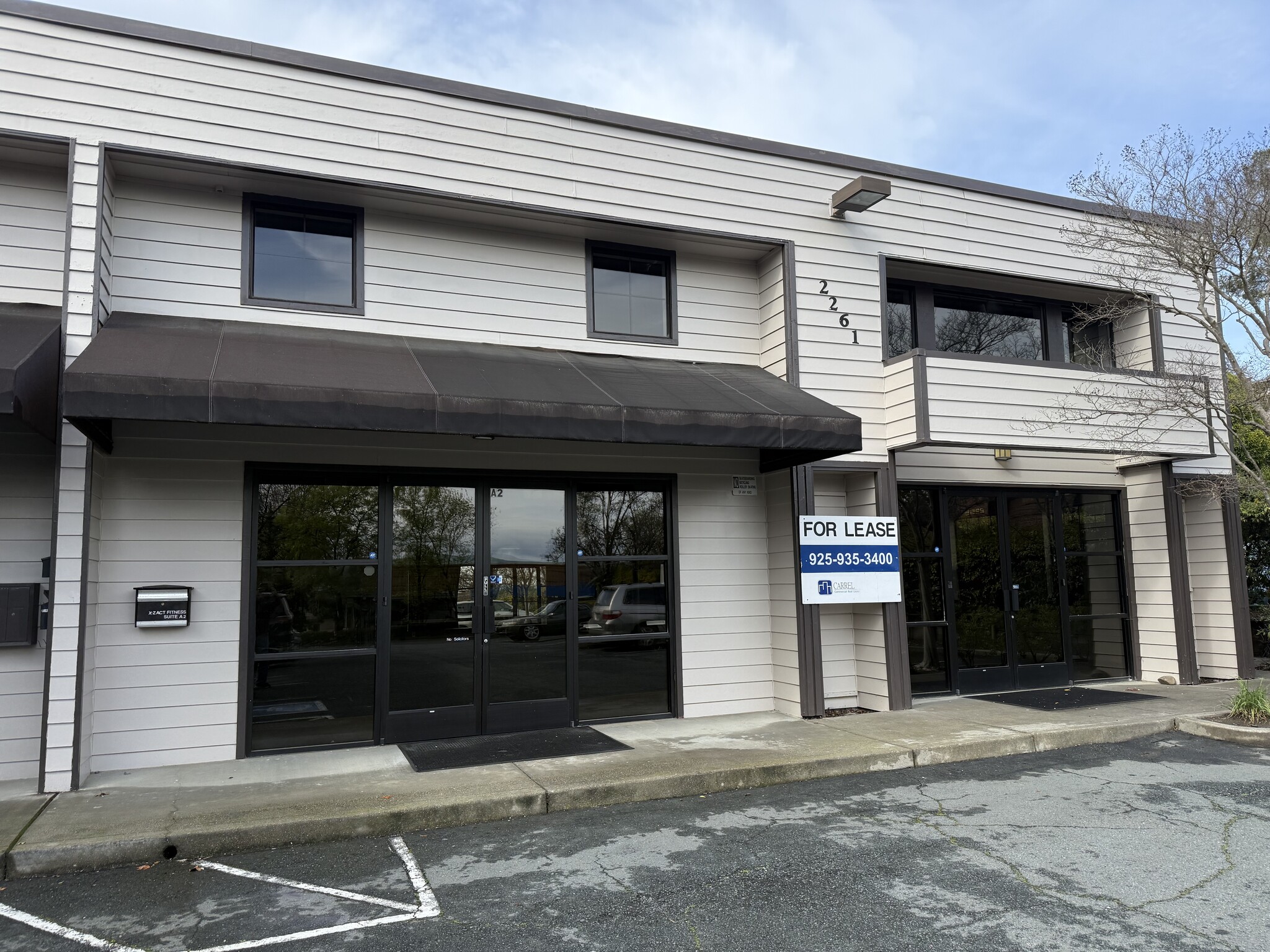 2261 Morello Ave, Pleasant Hill, CA à louer Photo du bâtiment- Image 1 de 4