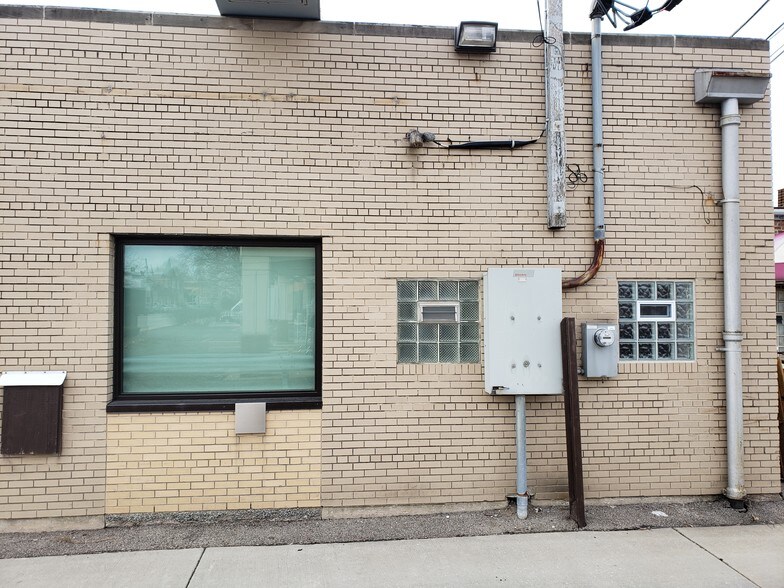 7600 W 63rd St, Summit, IL à vendre - Photo du bâtiment - Image 2 de 18