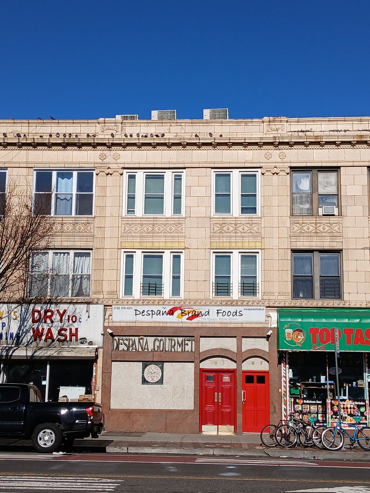 8617 Northern Blvd, Jackson Heights, NY for lease Primary Photo- Image 1 of 25
