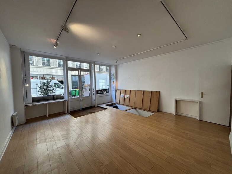 14 Rue De La Grange Batelière, Paris for lease - Interior Photo - Image 3 of 16