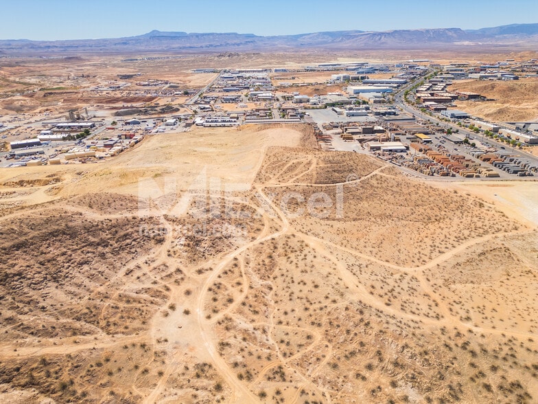3665 River rd, Saint George, UT for sale - Primary Photo - Image 2 of 6
