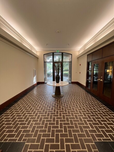 7 Arley Way, Bluffton, SC à louer - Hall d’entrée - Image 2 de 8