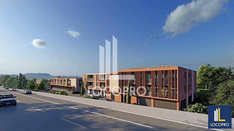 Office in Roquebrune-sur-Argens for sale Building Photo- Image 1 of 18