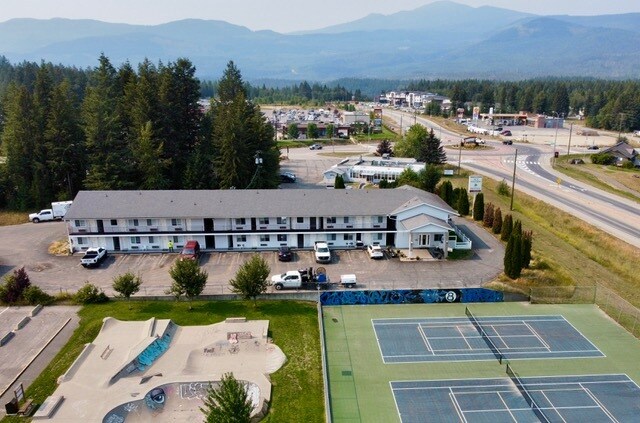 429 Murtle Cres, Clearwater, BC à vendre Photo principale- Image 1 de 1