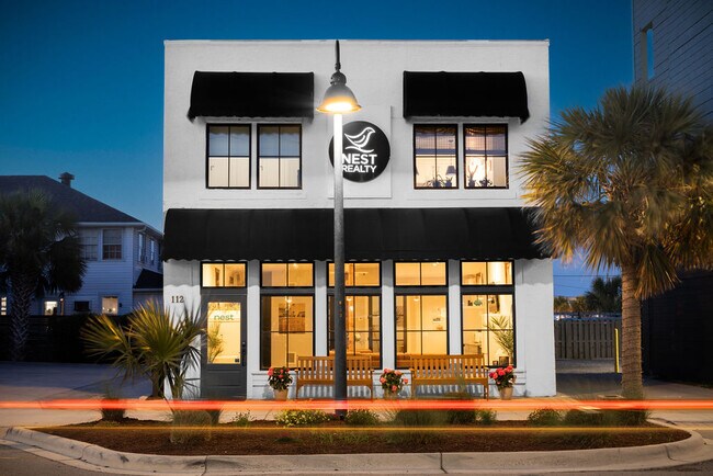 More details for 112 Cape Fear Blvd, Carolina Beach, NC - Retail for Sale