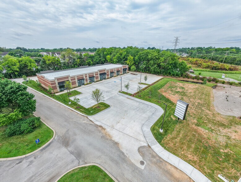 2216 Dr Martin Luther King Blvd, Murfreesboro, TN à louer - Photo du bâtiment - Image 2 de 39