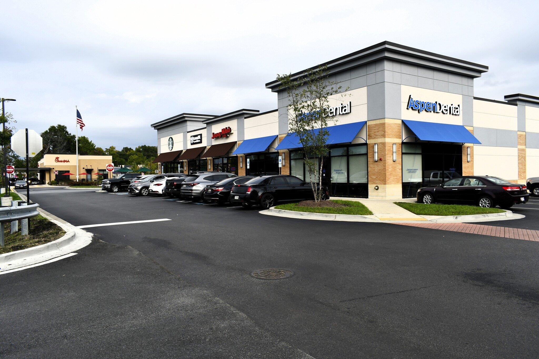 3716 Crain Hwy, Waldorf, MD for lease Primary Photo- Image 1 of 6