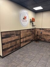 220 Columbia St, Lafayette, IN for lease Interior Photo- Image 2 of 10