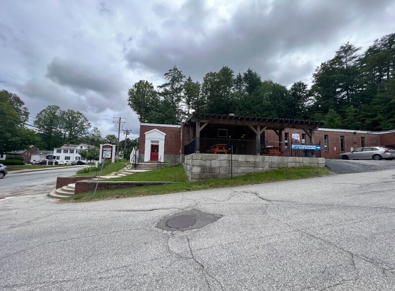 43 Grove St, Peterborough, NH for lease - Building Photo - Image 1 of 39