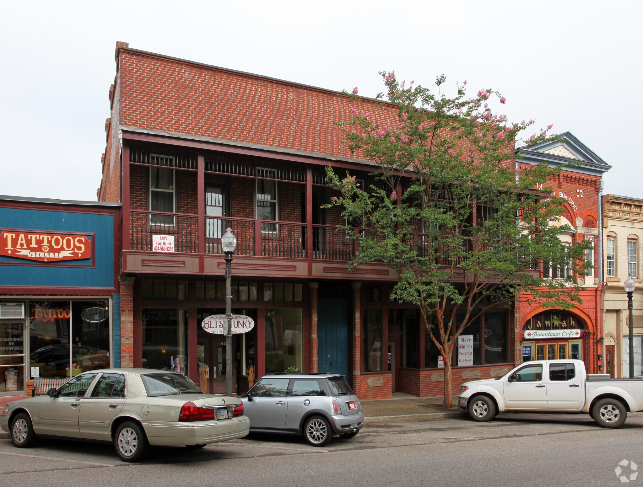 129-131 N Hill St, Griffin, GA à louer Photo principale- Image 1 de 4