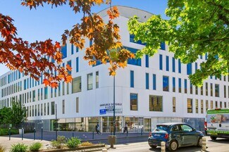 Plus de détails pour 90 Avenue Du Général Leclerc, Pantin - Bureau à louer