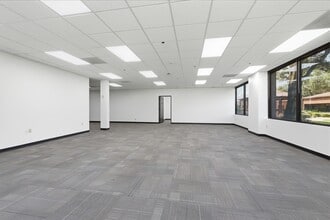 8665 Baypine Rd, Jacksonville, FL for lease Interior Photo- Image 2 of 9