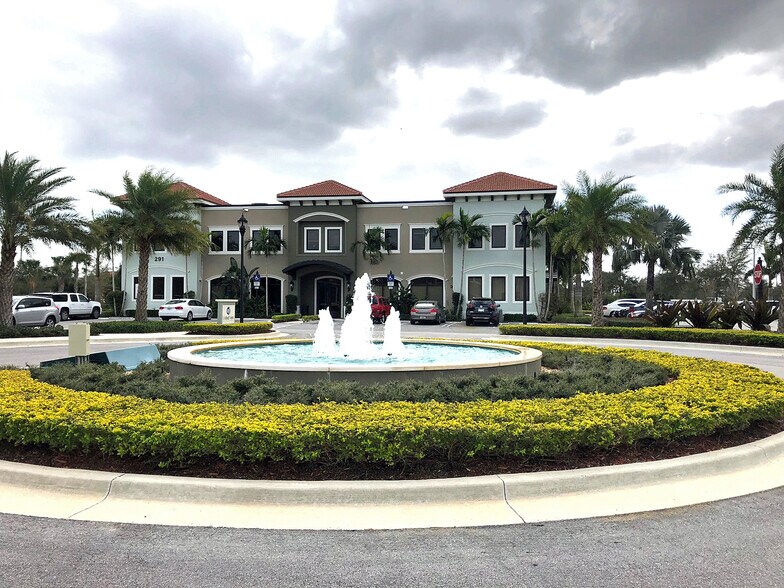 291 NW Peacock Blvd, Port Saint Lucie, FL for sale - Primary Photo - Image 1 of 7