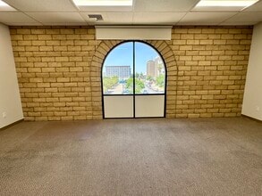 1900 Mariposa Mall, Fresno, CA for lease Interior Photo- Image 2 of 5