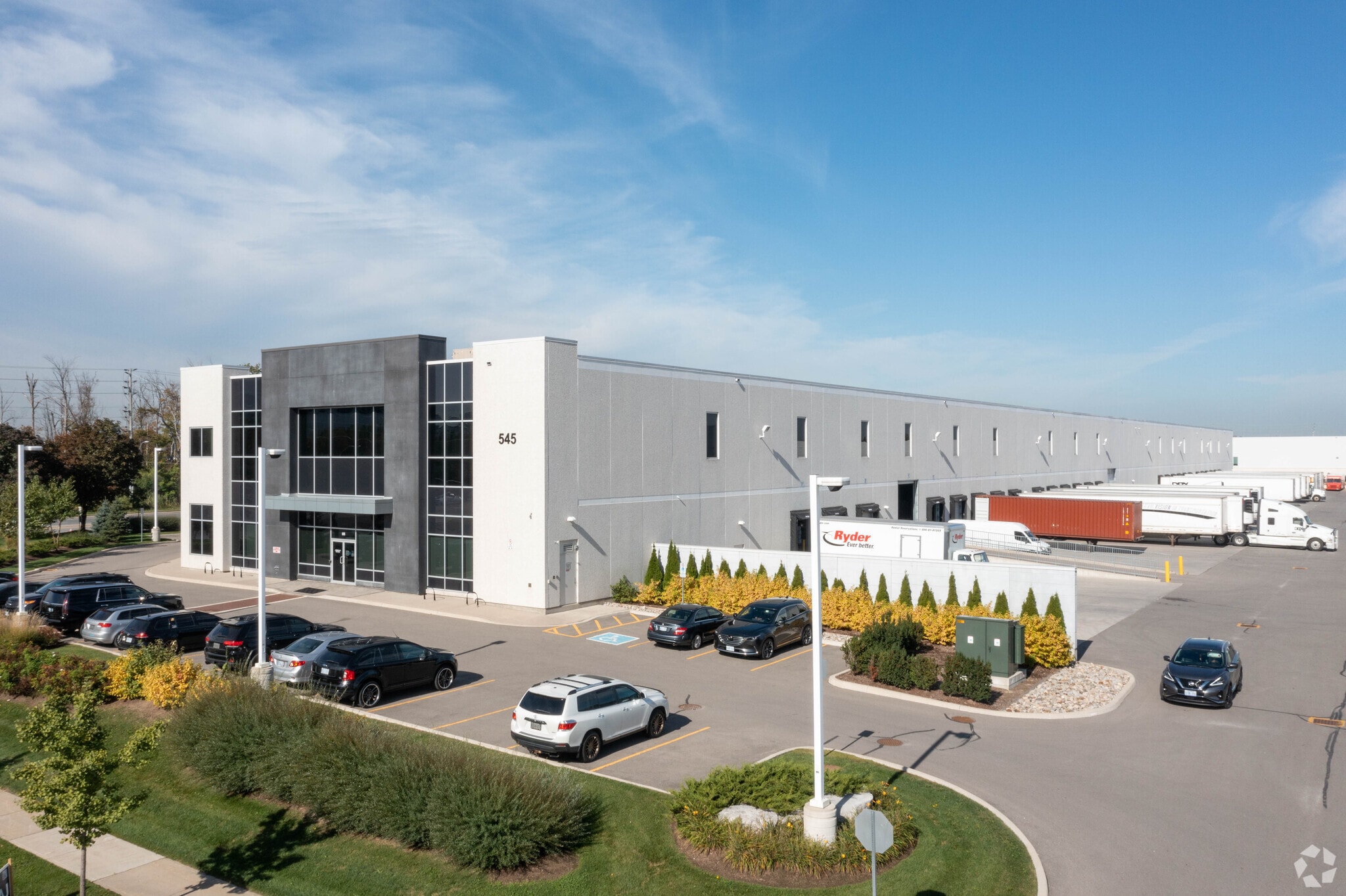 545 Deerhurst Dr, Brampton, ON for lease Primary Photo- Image 1 of 8