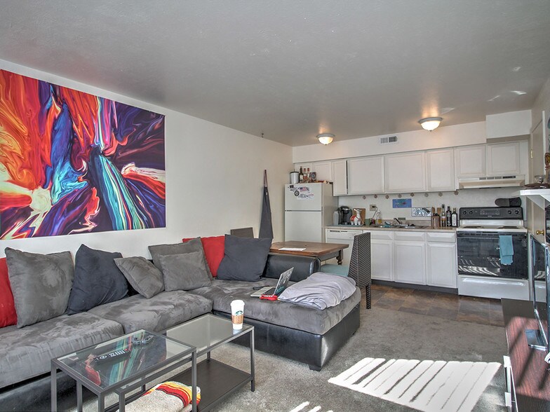 3460 Madison Ave, Boulder, CO à vendre - Photo intérieure - Image 2 de 9