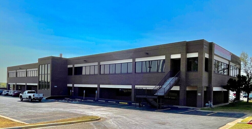 5811-B S Western St, Amarillo, TX à louer - Photo du bâtiment - Image 2 de 2