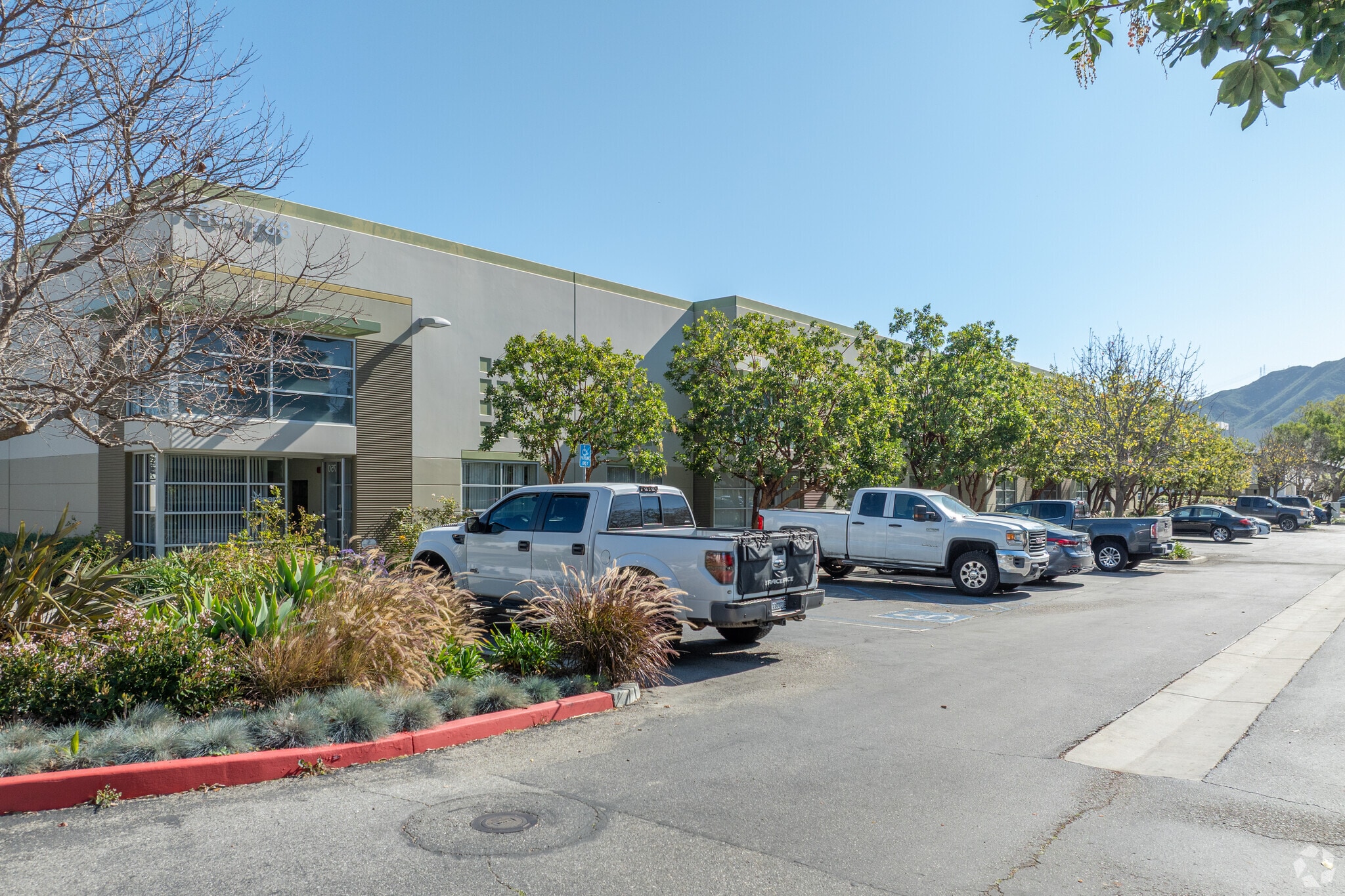 758 Calle Plano, Camarillo, CA for lease Primary Photo- Image 1 of 15