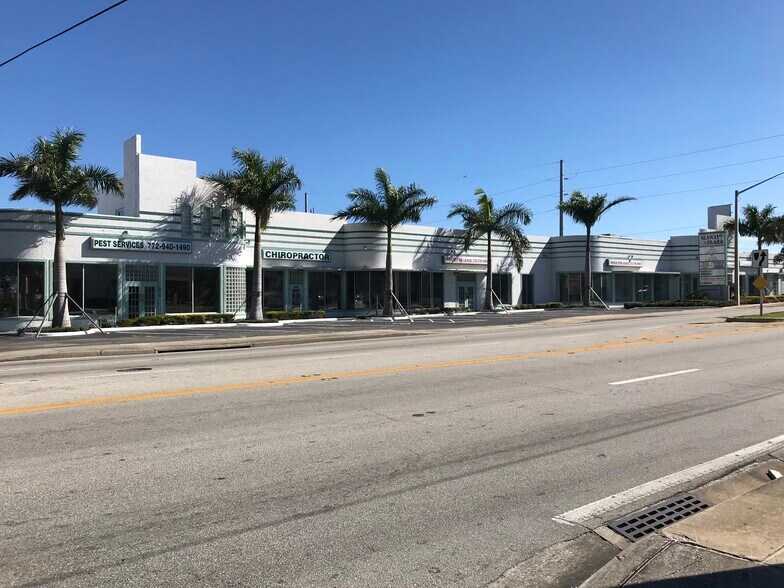 600-610 N US Highway 1, Fort Pierce, FL à louer - Photo du bâtiment - Image 2 de 3