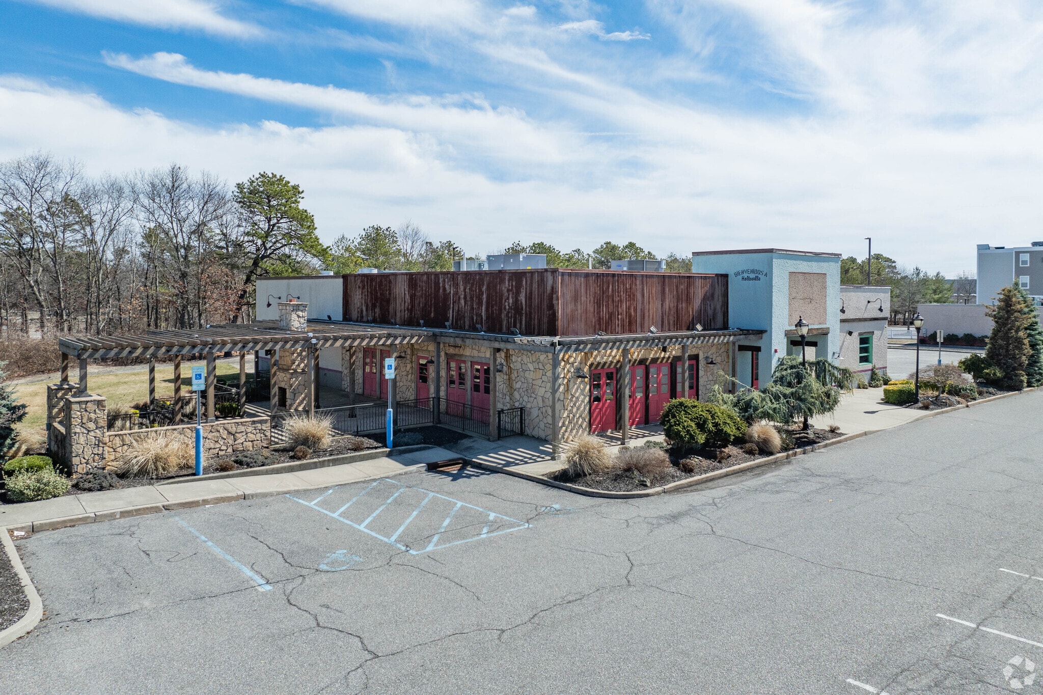 175-185 Morris Ave, Holtsville, NY for lease Building Photo- Image 1 of 2