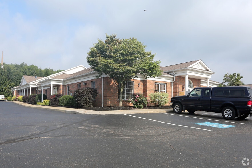 6215-6243 Frank Ave, North Canton, OH for sale - Building Photo - Image 2 of 2