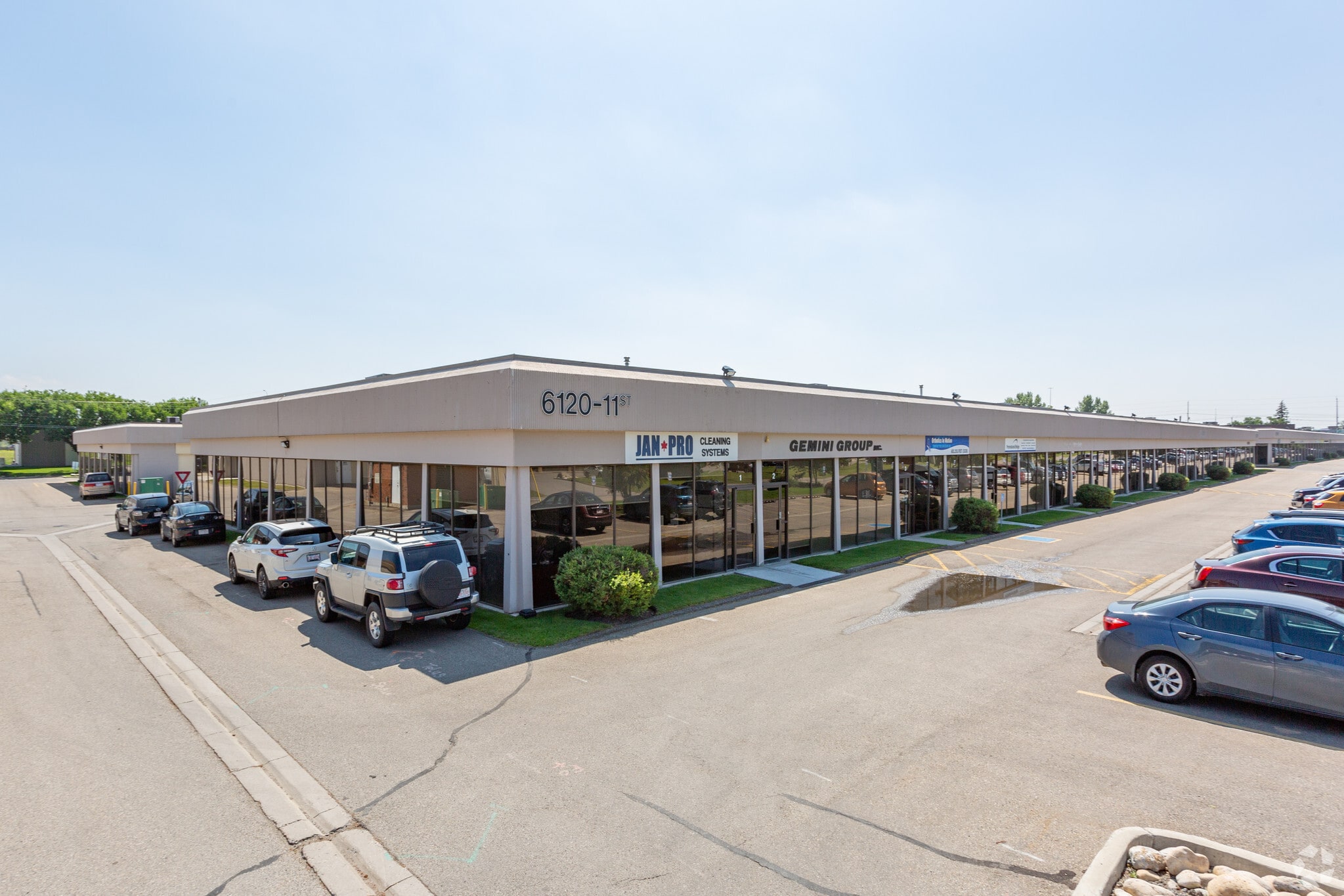 6120 11th St SE, Calgary, AB for sale Primary Photo- Image 1 of 1