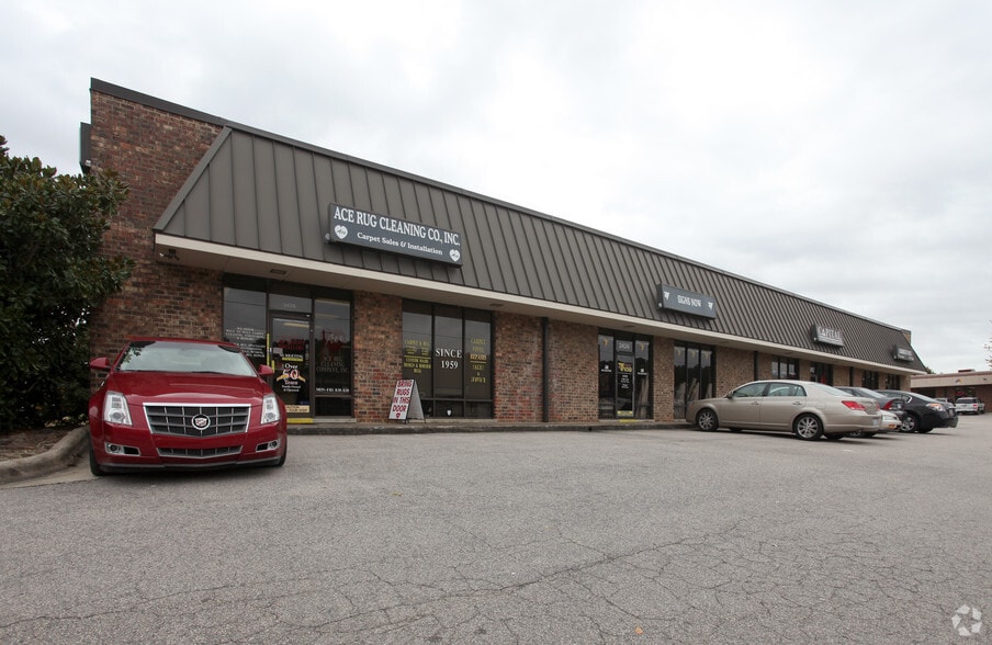 2420-2426 Atlantic Ave, Raleigh, NC for lease - Building Photo - Image 2 of 4