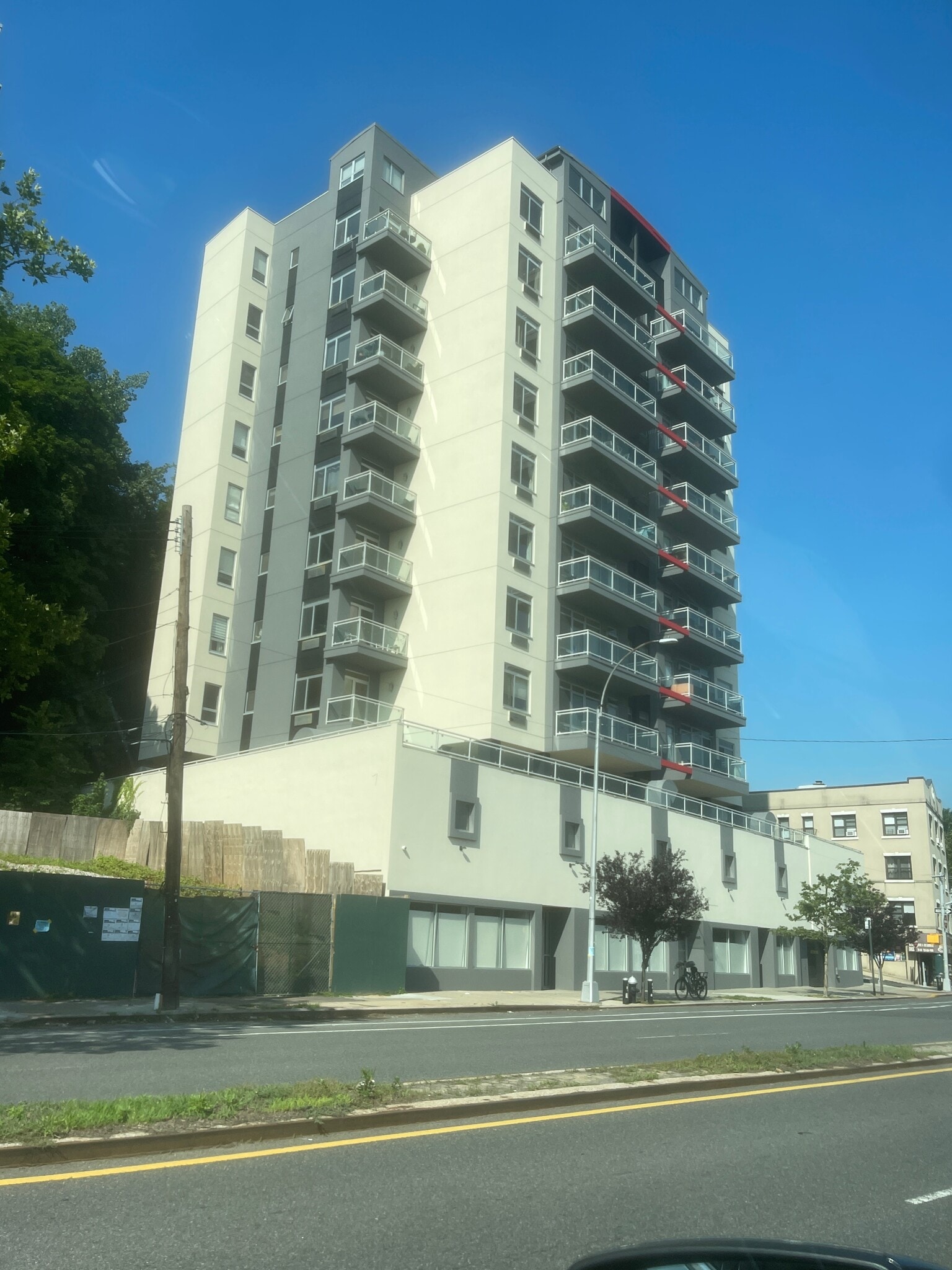 224 Richmond Ter, Staten Island, NY à vendre Photo du bâtiment- Image 1 de 5