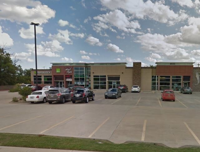 3414 NW Cache Rd, Lawton, OK à louer - Photo du bâtiment - Image 2 de 12