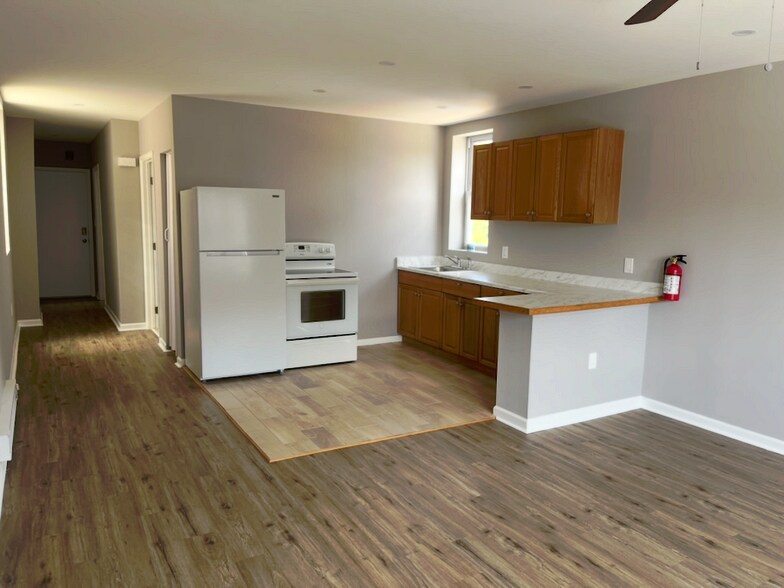 637 Macdade Blvd, Collingdale, PA for sale - Building Photo - Image 3 of 9