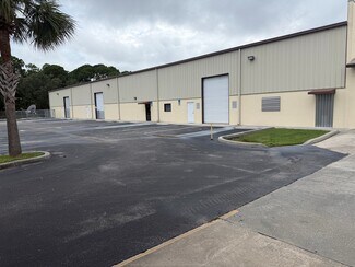 Plus de détails pour 245 Gus Hipp Blvd, Rockledge, FL - Local d'activités à louer