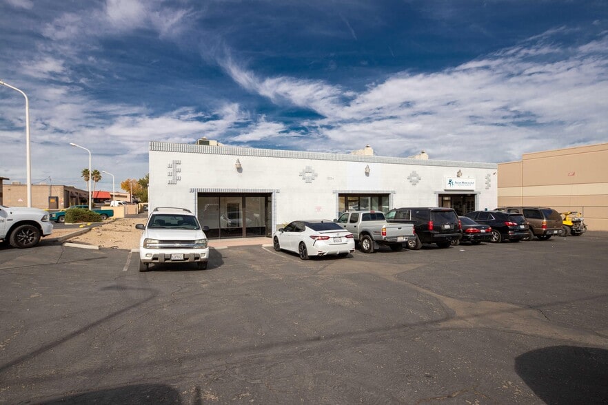 15354 Bonanza Rd, Victorville, CA for lease - Building Photo - Image 2 of 15