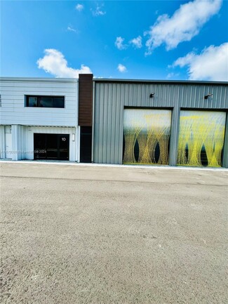 Plus de détails pour 7265 NW 74th St, Medley, FL - Industriel à louer