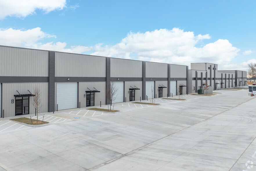 6240 E 15th St, Tulsa, OK for sale - Building Photo - Image 3 of 5