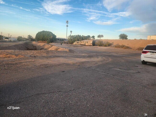 Plus de détails pour 1063 N Main St, San Luis, AZ - Spécialité à vendre