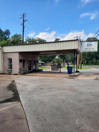 Plus de détails pour 1124 E Houston Ave, Crockett, TX - Vente au détail à vendre