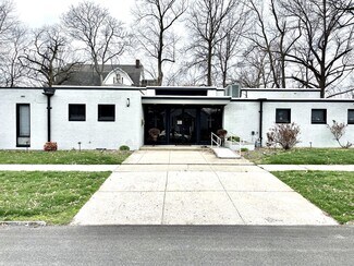 Plus de détails pour 104 N Pine St, Centralia, IL - Spécialité à vendre