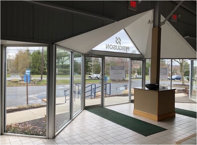 404 Route 31, Lambertville, NJ à louer - Hall d’entrée - Image 3 de 28