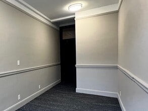 200-202 E Washington St, Ann Arbor, MI à louer Photo intérieure- Image 2 de 5