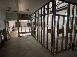 688 Donald Lee Hollowell Pkwy NW, Atlanta, GA à louer Photo intérieure- Image 1 de 4