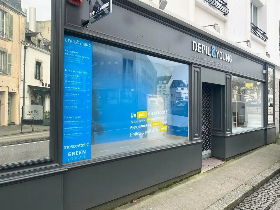 Retail in Quimper for lease Building Photo- Image 1 of 3