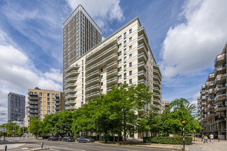 More details for 4 Liberty Bridge Rd, London - Retail for Lease