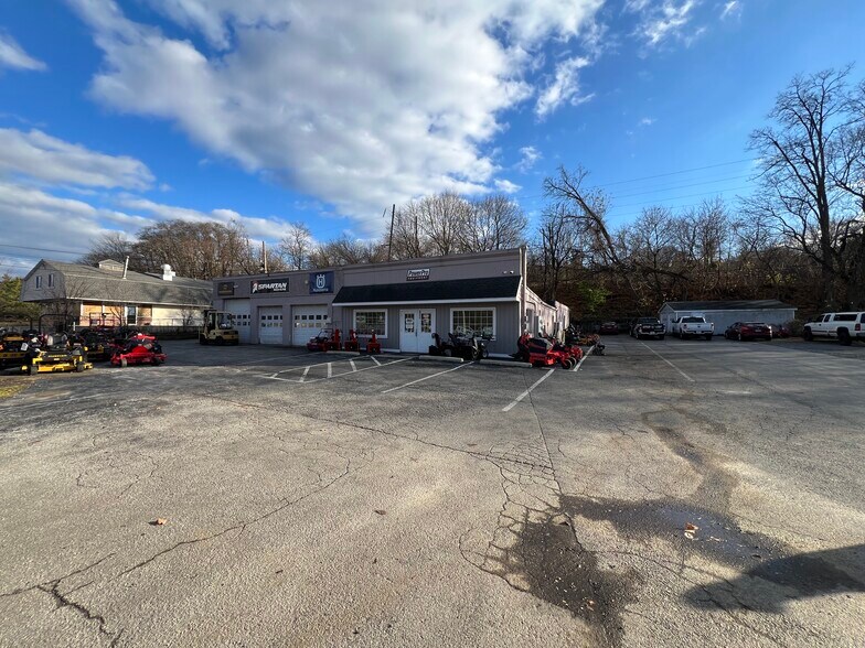154 Lancaster Ave, Malvern, PA à vendre - Photo du bâtiment - Image 2 de 16