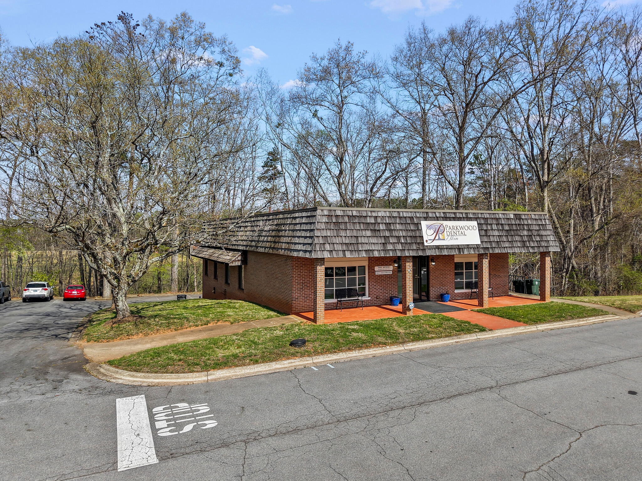 400 Parkwood Medical Park, Elkin, NC for lease Primary Photo- Image 1 of 11