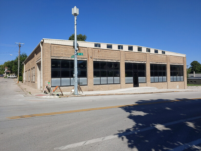 1474 S 16th St, Omaha, NE à louer - Photo du bâtiment - Image 1 de 4