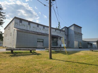 Plus de détails pour 8955 Swamp Rd, Waterville, NY - Commerce de détail à vendre