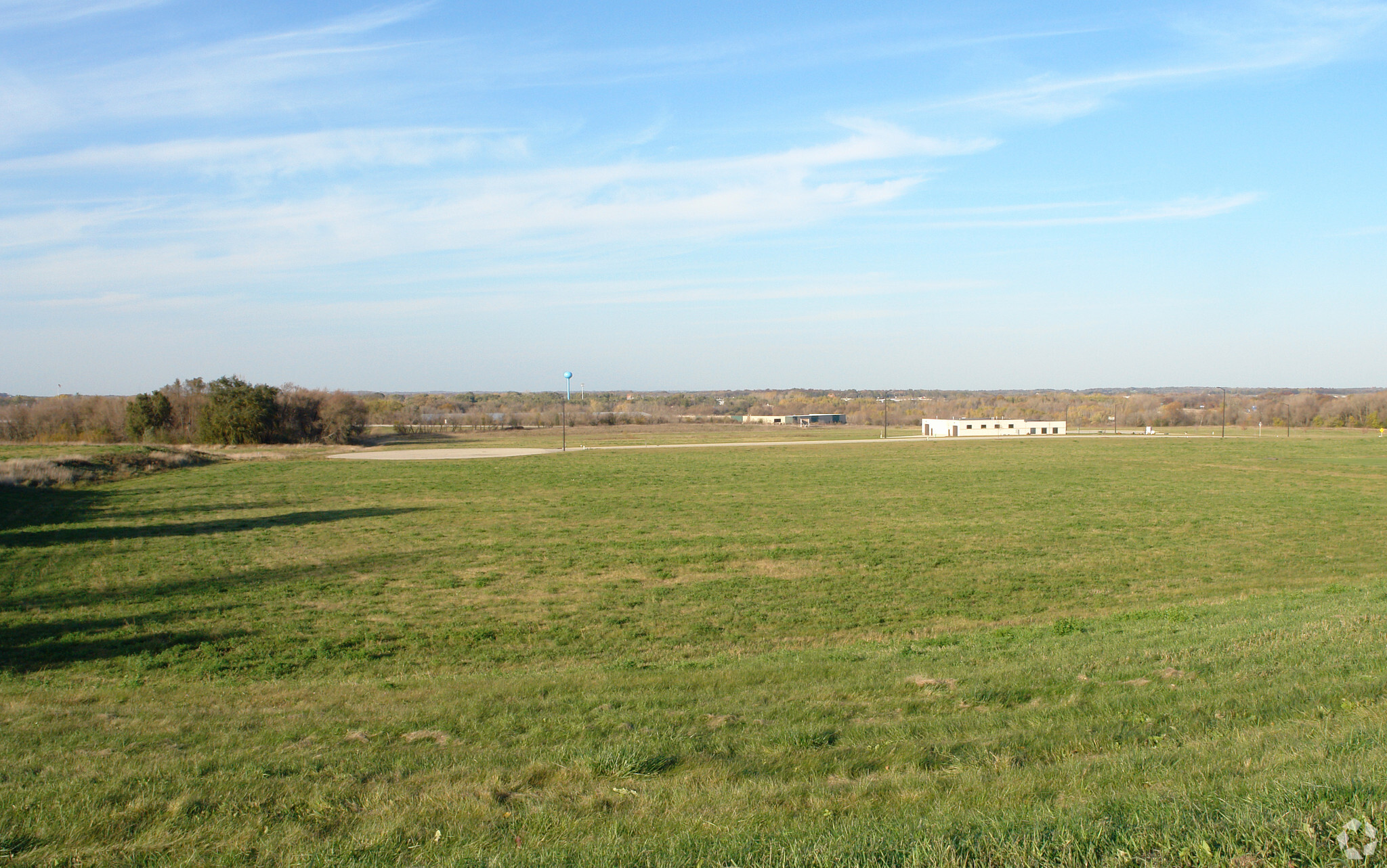 Corporate Cir, East Troy, WI à vendre Photo du bâtiment- Image 1 de 4