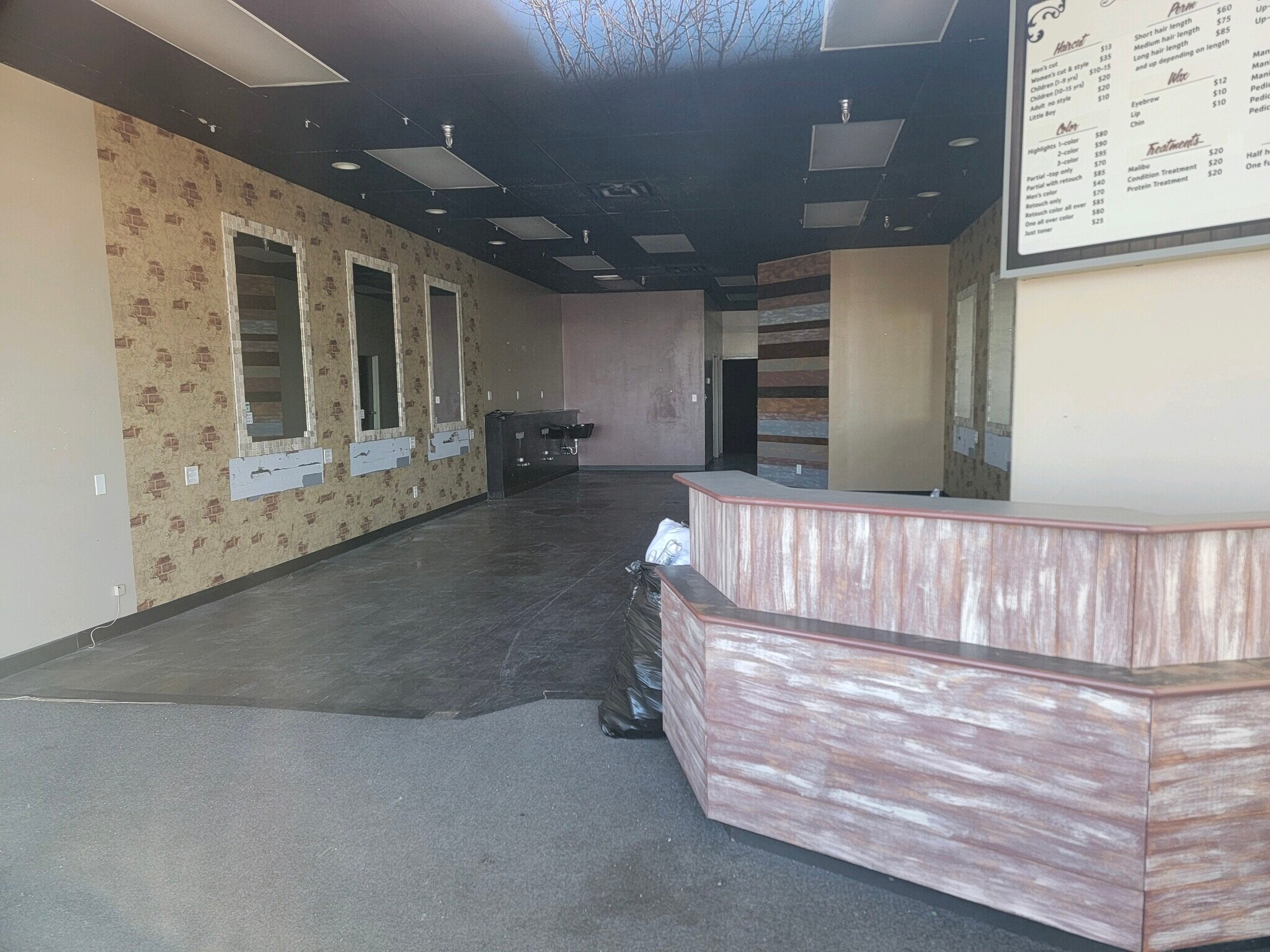 2100 Harding Hwy, Lima, OH for lease Building Photo- Image 1 of 2